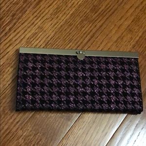 NWT Purple and Black Houndstooth Billfold
